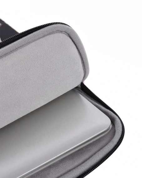 Torba na Laptopa 13" z Nadrukiem Różanym i Uchwytem - Czarna