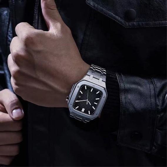Bransoleta Stalowa z Etui do Apple Watch 7/8/9 45mm, Srebrna