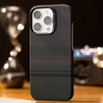 Etui BENKS Kevlar do iPhone 15 Pro, Magnetic Armor Pro Aurora 600D B061, do MagSafe, zielone