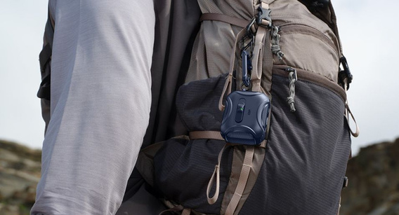 ESR Etui na słuchawki Airpods Pro 3, Cyber Flicklock Halolock MagSafe, blue