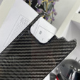 Etui do iPhone 15 Pro, karbonowe Carbon Fiber, czarne
