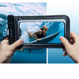 Wodoszczelne czarne etui Spigen A601 Universal Waterproof Case 2-Pack