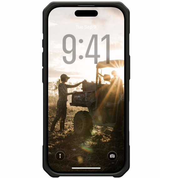 Etui Urban Armor Gear do iPhone 17, Monarch Pro Kevlar MagSafe, carbon fiber