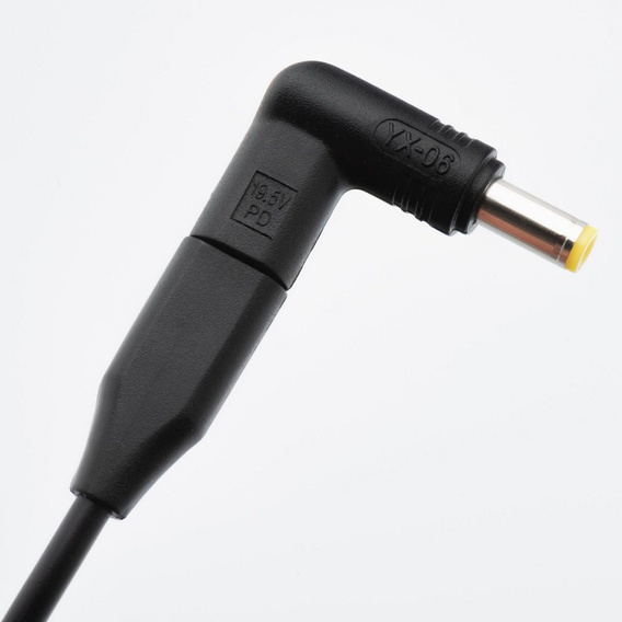 Uniwersalny zasilacz do laptopa Forcell E856 USB-C 90W z wymiennymi końcówkami