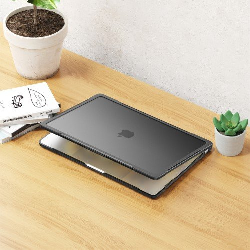 Etui do MacBook Air 15 2023/2024/2025, Czarne / Przezroczyste